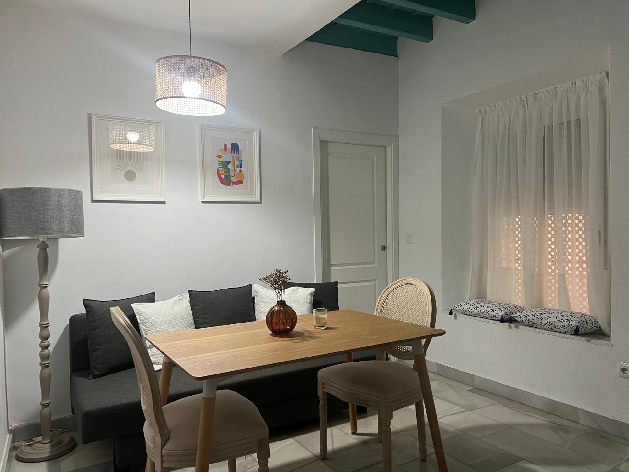 Apartamento En Casco Antiguo - Plaza De La Gavidia Sevilla Eksteriør bilde